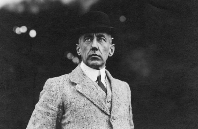 រ៉ូល អាមូនសែន (Roald Amundsen, 1872-1928) អ្នក​រុករក​ដែនដី​ប៉ូល​នៃ​ផែនដី
